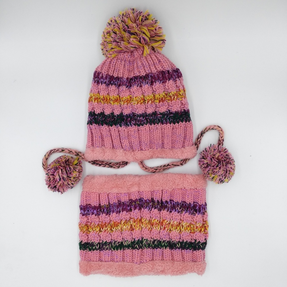 Colorful Knit Pom Pom Hat with Neck Gaiter - Picture 4 of 7